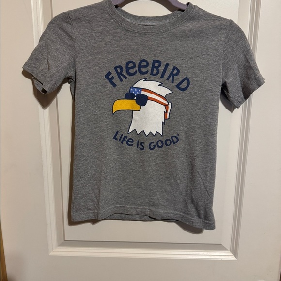 Life is Good Gray 'Freebird' Graphic T-Shirt Size Small - Picture 1 of 4